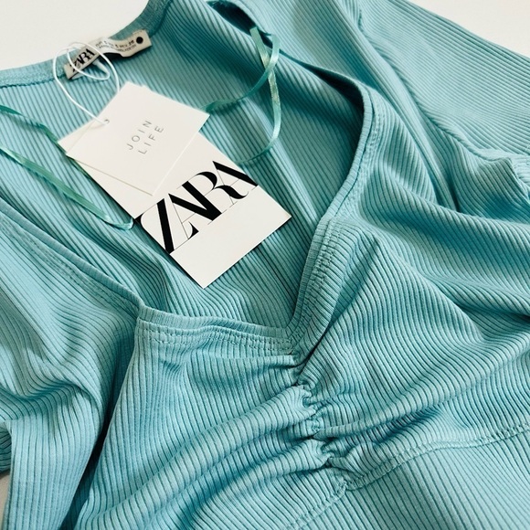 NEW! ZARA RIBBED Crop Top With Ruching In Front NWT Size Small Blue - Picture 1 of 7